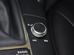 2014款 40TFSI 1.8T DCT Sportback舒适型