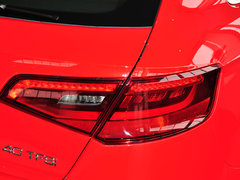 2014款 40TFSI 1.8T DCT Sportback舒适型