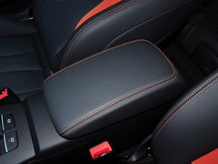 2014款 40TFSI 1.8T DCT Sportback豪华型