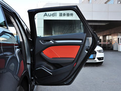 2014款 40TFSI 1.8T DCT Sportback豪华型
