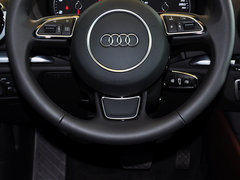2014款 40TFSI 1.8T DCT Limousine舒适型