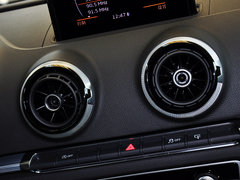 2014款 40TFSI 1.8T DCT Limousine舒适型