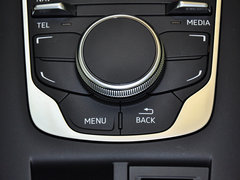 2014款 40TFSI 1.8T DCT Limousine舒适型