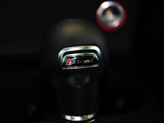 2014款 40TFSI 1.8T DCT Limousine舒适型