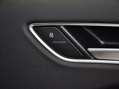 2014款 40TFSI 1.8T DCT Limousine舒适型
