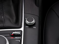2014款 40TFSI 1.8T DCT Limousine舒适型