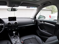 2014款 40TFSI 1.8T DCT Limousine舒适型