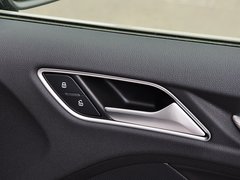 2014款 40TFSI 1.8T DCT Limousine舒适型