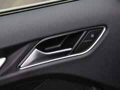 2014款 40TFSI 1.8T DCT Limousine舒适型
