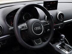 2014款 40TFSI 1.8T DCT Limousine舒适型