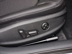 2014款 40TFSI 1.8T DCT Limousine舒适型