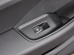 2014款 40TFSI 1.8T DCT Limousine舒适型