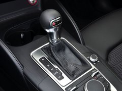 2014款 40TFSI 1.8T DCT Limousine舒适型
