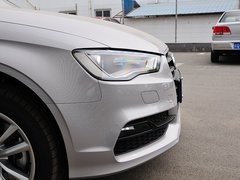 2014款 40TFSI 1.8T DCT Limousine舒适型