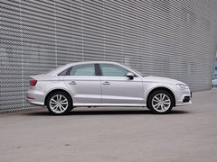 2014款 40TFSI 1.8T DCT Limousine舒适型