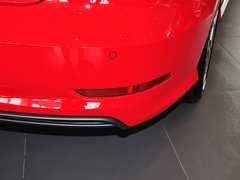 2014款 40TFSI 1.8T DCT Limousine舒适型