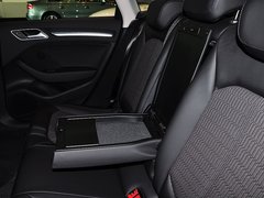 奥迪A3(进口) 2014款 40TFSI 1.8T DCT Limousine舒适型