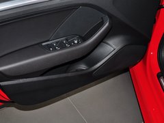 2014款 40TFSI 1.8T DCT Limousine舒适型