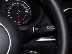2014款 40TFSI 1.8T DCT Limousine舒适型