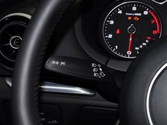 2014款 40TFSI 1.8T DCT Limousine舒适型
