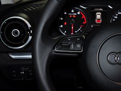 2014款 40TFSI 1.8T DCT Limousine舒适型