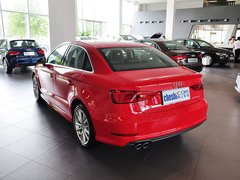 2014款 40TFSI 1.8T DCT Limousine舒适型