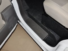 NV200 2014款 1.6L 手动 尊雅型 国V