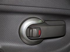 NV200 2014款 1.6L 手动 尊雅型 国V