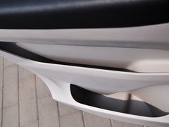 2014款 2.0T 手动 精英版 7座