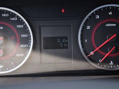 2014款 2.0T 手动 精英版 7座