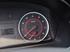 2014款 2.0T 手动 精英版 7座