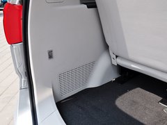 2014款 2.0T 手动 精英版 7座