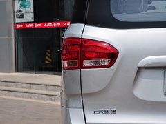 2014款 2.0T 手动 精英版 7座