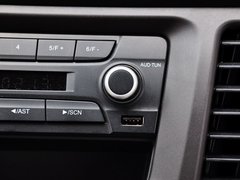 2014款 2.0T 手动 精英版 7座