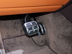2014款 V8 基本型