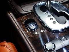 2014款 V8 基本型