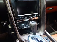 2014款 V8 基本型