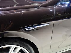 2014款 V8 基本型