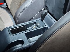 2015款 2.0TSI 豪華版