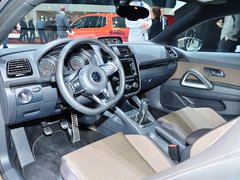 2015款 2.0TSI 豪华版