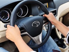 2014款 1.5L 手动 标准型