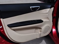 2014款 1.5L 手动 标准型