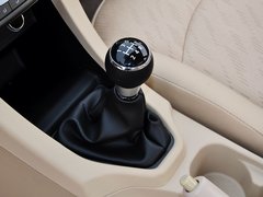 2014款 1.5L 手动 标准型