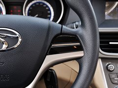 2014款 1.5L 手動(dòng) 標(biāo)準(zhǔn)型