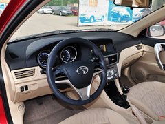 2014款 1.5L 手動(dòng) 標(biāo)準(zhǔn)型