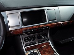 2015款 2.0T 自动 Sportbrake 豪华版