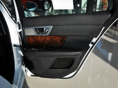 2015款 2.0T 自动 Sportbrake 豪华版