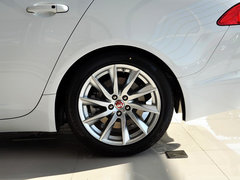 2015款 2.0T 自动 Sportbrake 豪华版