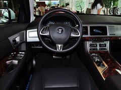 2015款 2.0T 自动 Sportbrake 豪华版