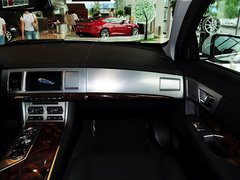 2015款 2.0T 自动 Sportbrake 豪华版